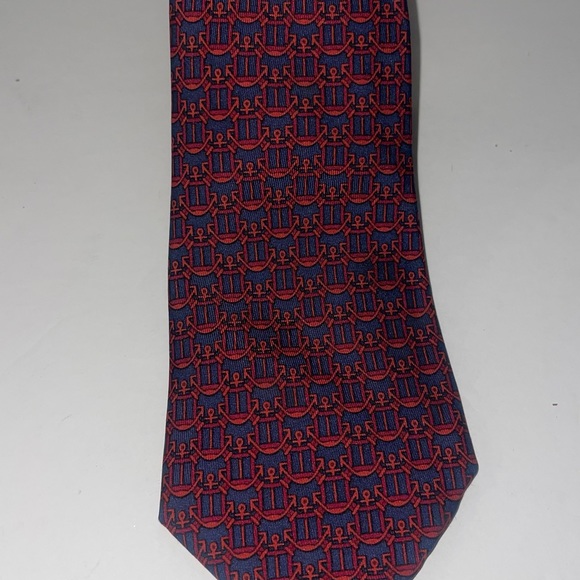 Gucci tie and more ferragamo, Celine Hermès and more you pick we deliver - Picture 5 of 10